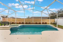 🏡 Magical Oasis, Private Pool, Near Attractions
