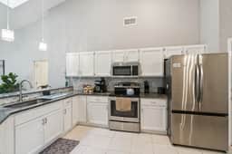 4BR Private Pool Retreat Near Disney - Image 5