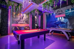 9BD Ultimate Resort Villa, Arcade, Water Park, BBQ - Image 2