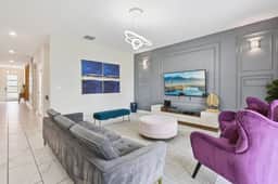 Four Corners Luxury Home With Water Park And Bbq - Image 3