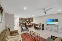 Amazing Deal 3/2 Close to Disney Resort Pool - Image 3