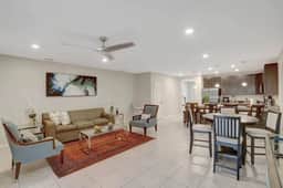 Amazing Deal 3/2 Close to Disney Resort Pool - Image 4