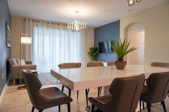 Amazing 3 bedrooms condo in Resort with Water Park