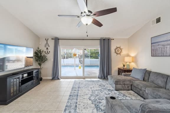 4BR 🏡 Private Pool Retreat Near Disney