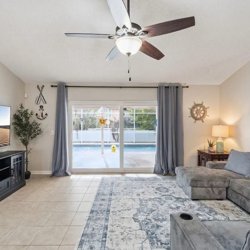 4BR 🏡 Private Pool Retreat Near Disney